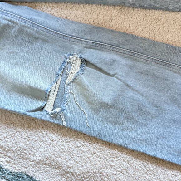 Hudson Remi High-Rise Straight Ankle Jean - Light Wash Distressed Wide Leg Pants - Picture 6 of 9